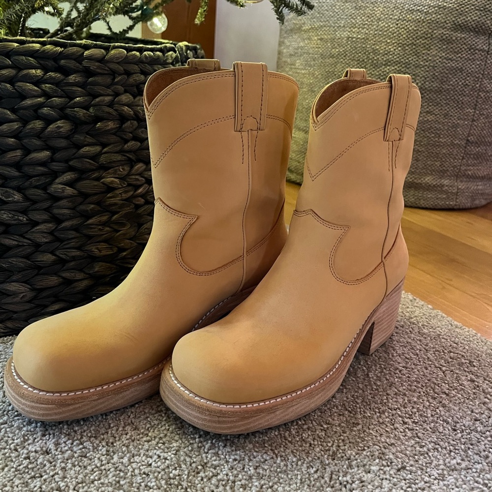 Jeffrey Campbell Ridin boot